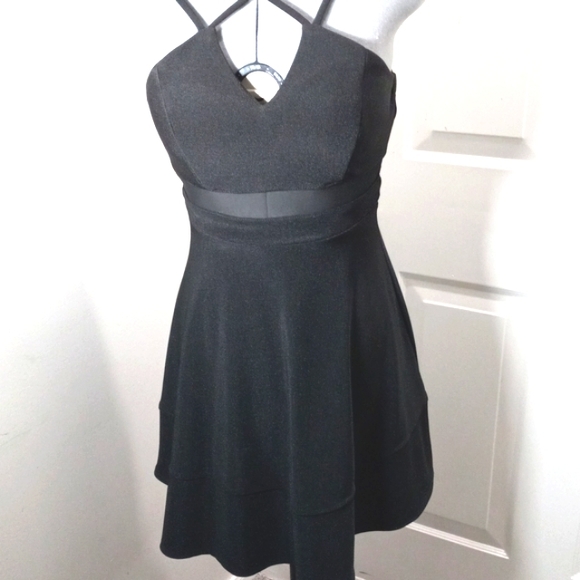 Honey and Rose Sz S Black Criss-Cross Front, Mesh Center, Midi - Picture 2 of 8